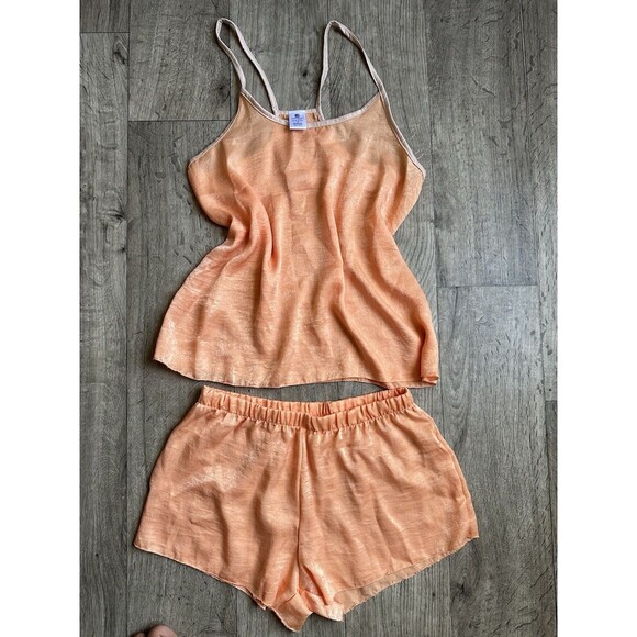 Cozy Rozy Cami & Shorts 2-Pc Pajama Set‎ in Pink Top Small/Bottoms Medium - Picture 1 of 4